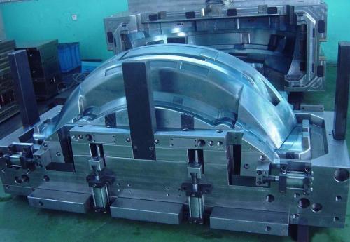 深圳塑膠模具廠，模具維護(hù)中的常見問題解決方法
